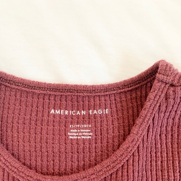 american eagle tee - Picture 2 of 2